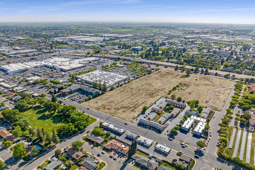 More Photos Of 1411 E Onstott Rd, Yuba City Land For Sale