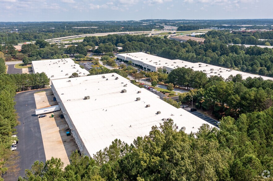 More Photos Of 1750 Breckinridge Pky, Duluth Warehouse For Lease