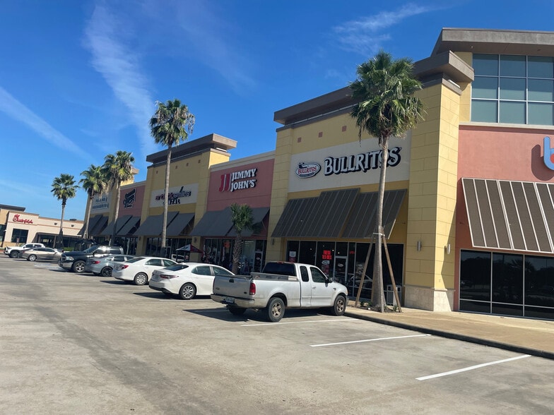 Primary Photo Of 1800-1820 Nasa Rd 1, Houston Unknown For Lease