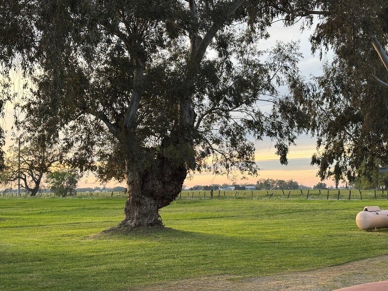 More Photos Of 3027 W Wise Rd, Lincoln Land For Sale