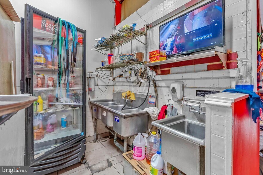 More Photos Of 1356 South St, Philadelphia Apartments For Sale
