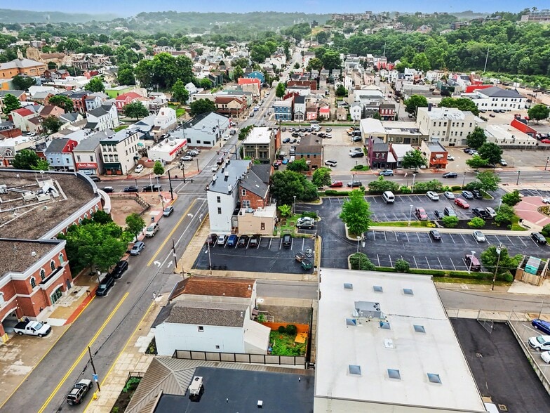 More Photos Of 1002 Monmouth St, Newport Office Residential For Sale