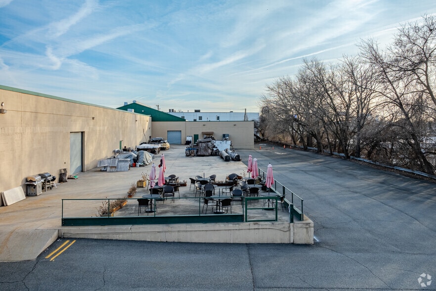 More Photos Of 480 Mundet Pl, Hillside Manufacturing For Sale