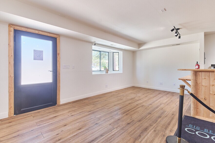 More Photos Of 586 Bonanza Trail, Big Bear Lake Office Residential For Sale