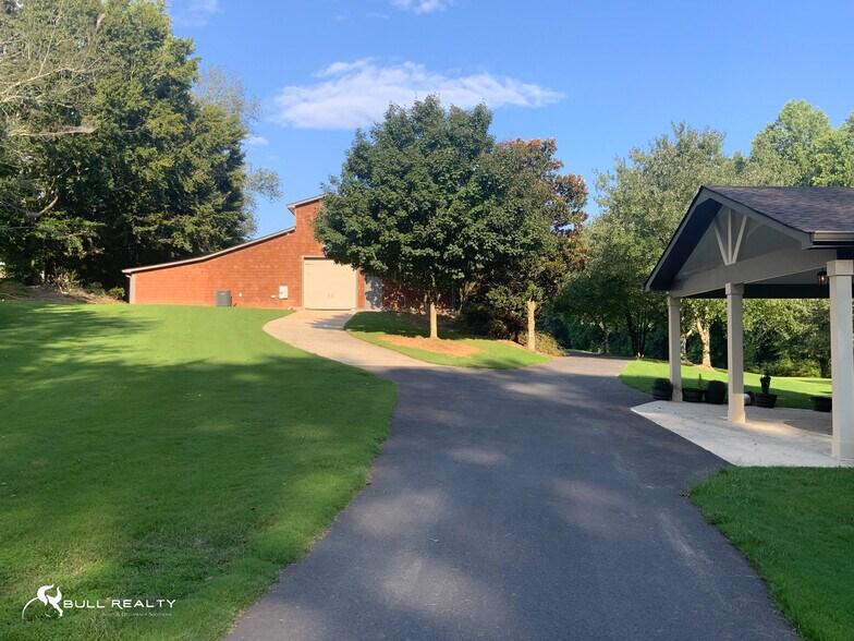 More Photos Of 611 Elliott Rd, Dawsonville Specialty For Sale