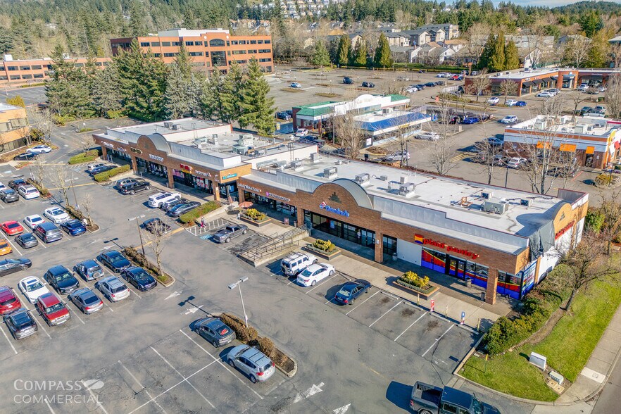 More Photos Of 10001-10117 SE Sunnyside Rd, Clackamas Unknown For Lease