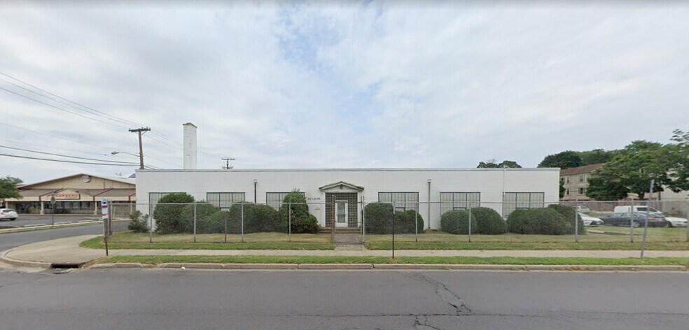 More Photos Of 480 Lalor St, Trenton Warehouse For Lease