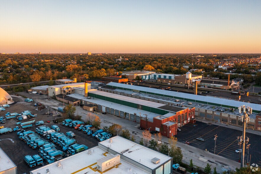 More Photos Of 5301-5323 S Western Blvd, Chicago Warehouse For Lease