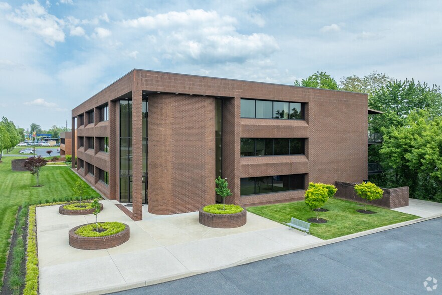 More Photos Of 4640-4660 Trindle Rd, Camp Hill Office For Lease