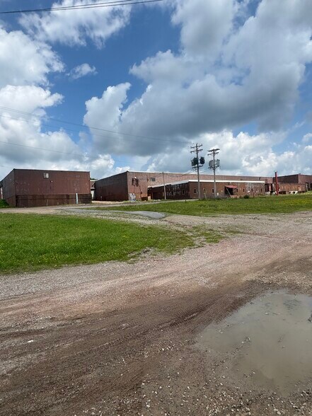Primary Photo Of 4200 Route 22 Hwy E, Blairsville Manufacturing For Lease