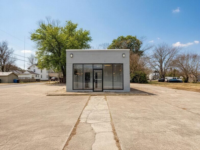 More Photos Of 1234 Bainbridge Blvd, Chesapeake Auto Dealership For Sale