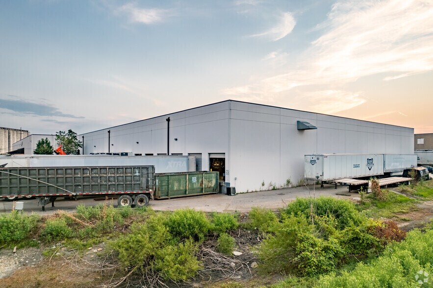Primary Photo Of 1245 Ozark St, North Kansas City Warehouse For Lease