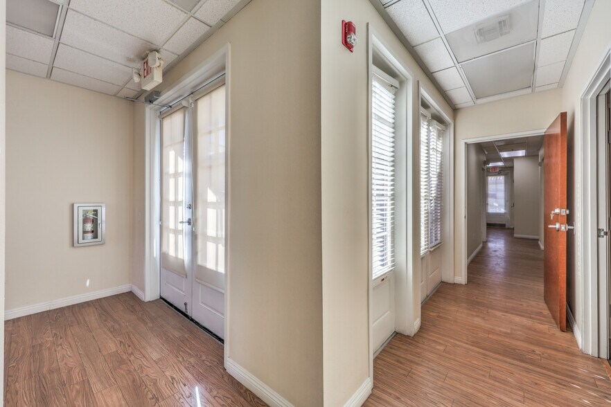 More Photos Of 3263 E Warm Springs Rd, Las Vegas Office Residential For Sale