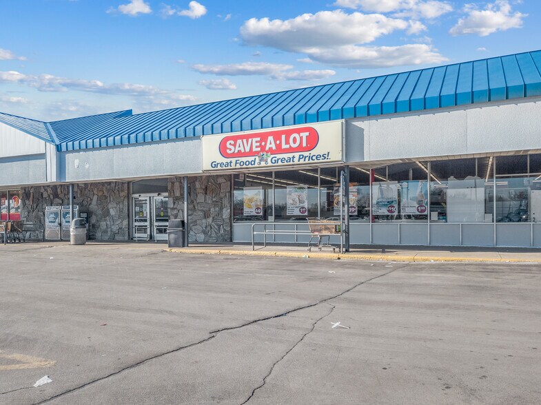 More Photos Of 3300-3332 Chicago Rd, South Chicago Heights Storefront For Sale