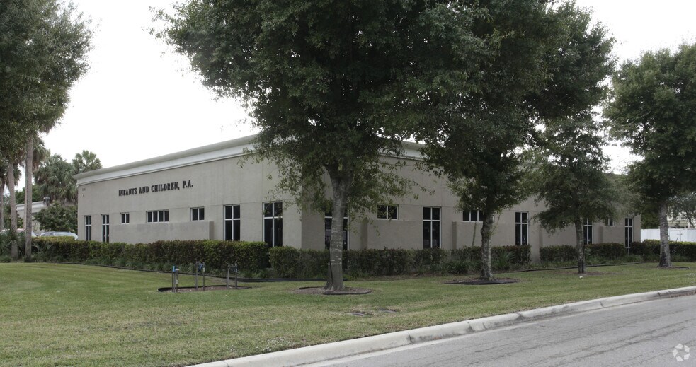 Primary Photo Of 5205 Village Blvd, West Palm Beach Medical For Lease