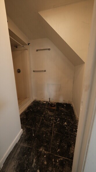 More Photos Of 42 Blackstone St, Woonsocket Storefront Retail Residential For Lease