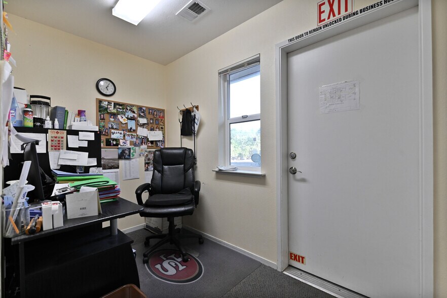 More Photos Of 382 CA-4, Murphys Office For Sale