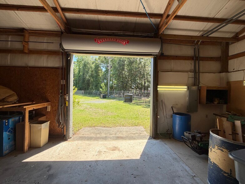 More Photos Of 2809 Edenvale Rd, Johns Island Industrial For Lease