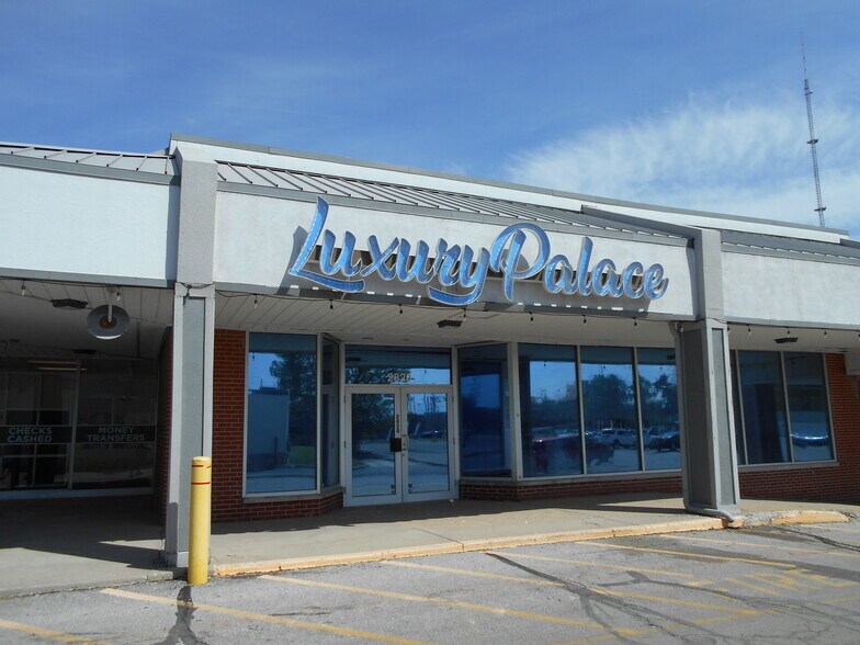 More Photos Of 2800 W 71st St, Indianapolis Unknown For Lease