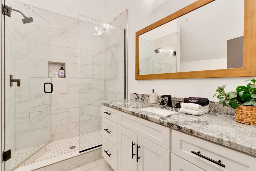 More Photos Of 406 High St, Chattanooga Office Residential For Sale