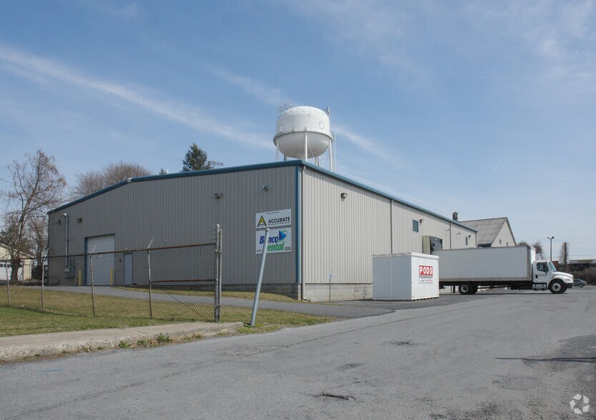 More Photos Of 3535-3539 N 6th St, Harrisburg Warehouse For Lease