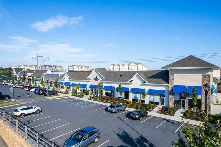 More Photos Of 249-289 Cetronia Rd, Allentown General Retail For Lease