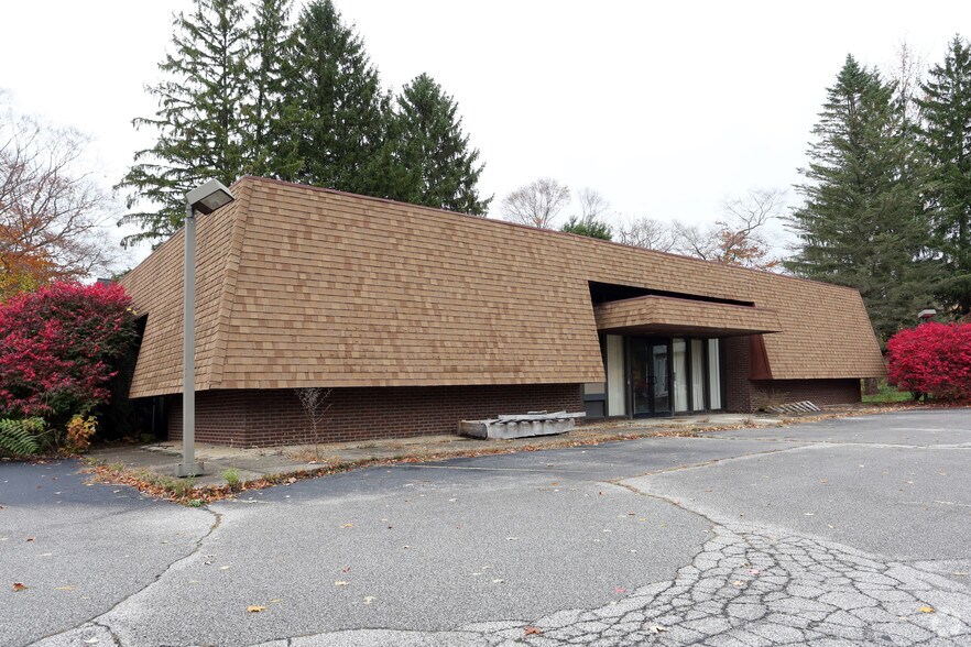 Primary Photo Of 5797 Chippewa Rd, Chippewa Lake Bank For Sale