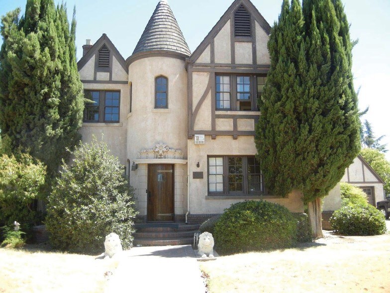 More Photos Of 1520 E Olive Ave, Fresno Office For Lease