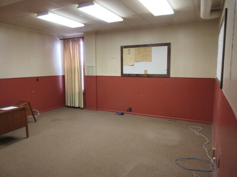 More Photos Of 113 Main St, Dansville Office For Sale