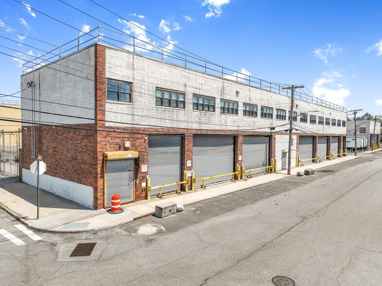 More Photos Of 145-64 156th St, Jamaica Warehouse For Sale