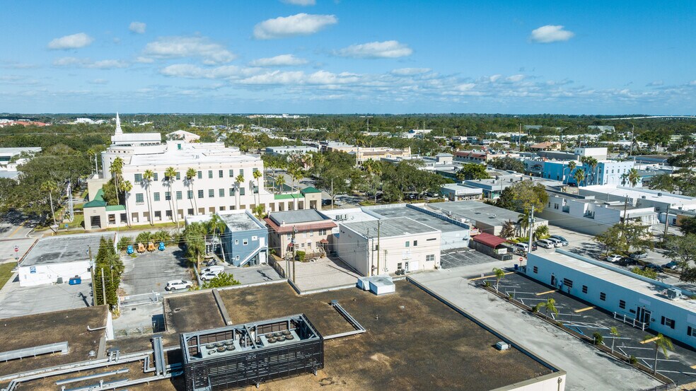 More Photos Of 1507 20th St, Vero Beach Medical For Sale