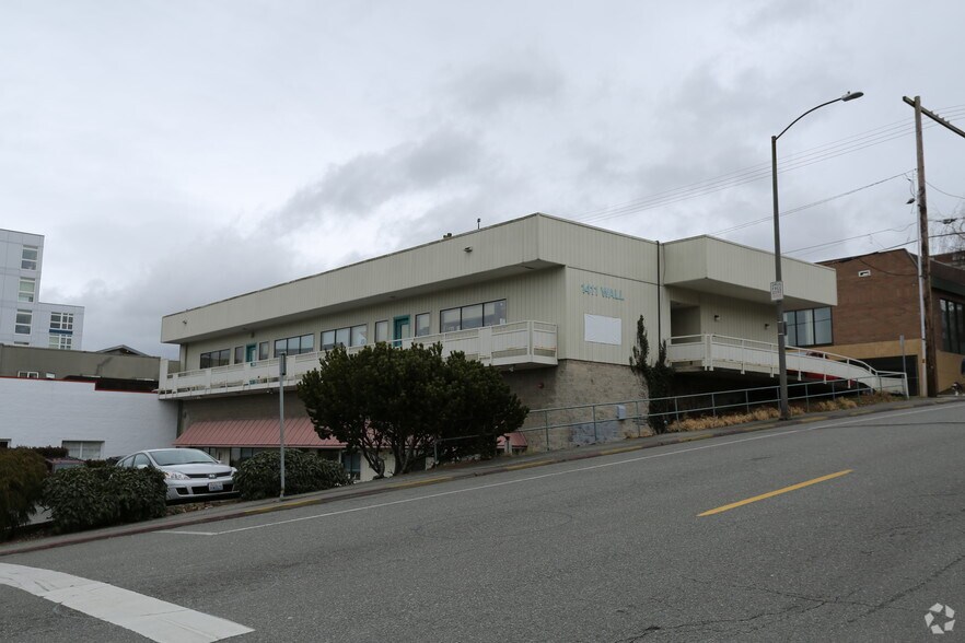 More Photos Of 2931 Rucker Ave, Everett Office For Lease