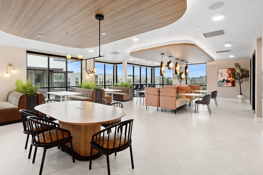 More Photos Of 12430 NE 120th St, Kirkland Apartments For Lease