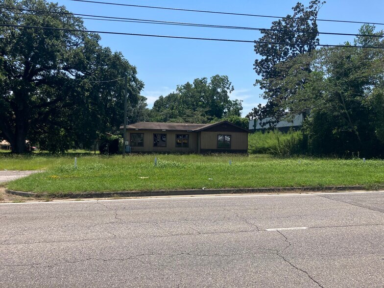 More Photos Of 8601 Cottage Hill Rd, Mobile Land For Sale