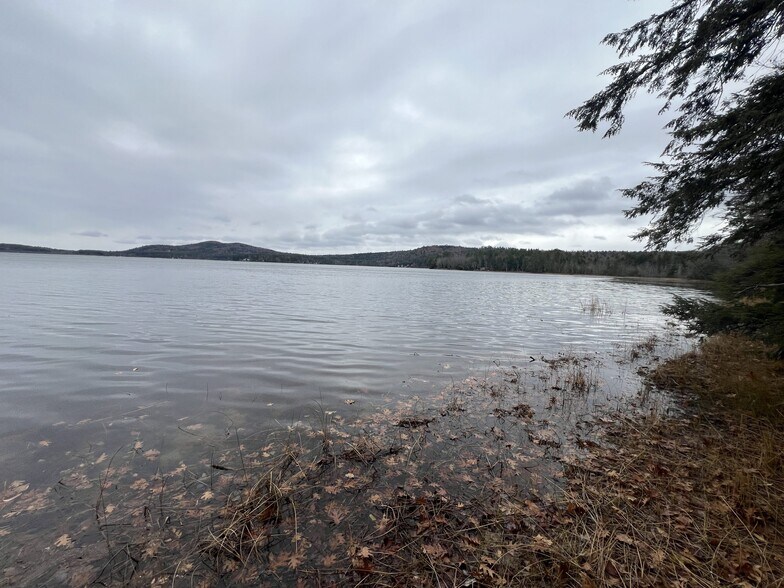 More Photos Of Lake Shore Drive, Effingham Land For Sale