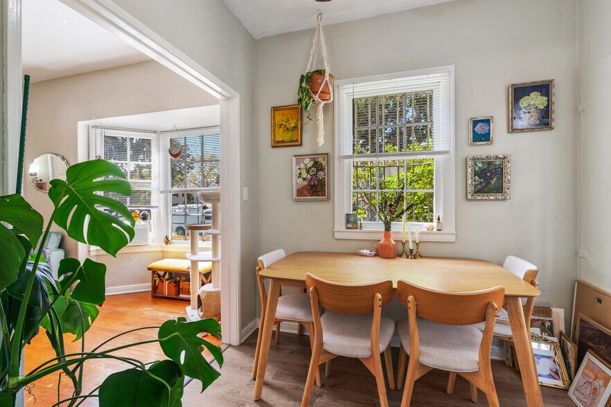 More Photos Of 646 Orange Grove Ave, South Pasadena Apartments For Sale