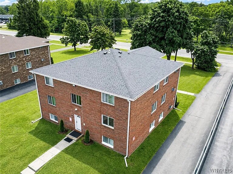 More Photos Of 6293 Robinson Rd, Lockport Apartments For Sale