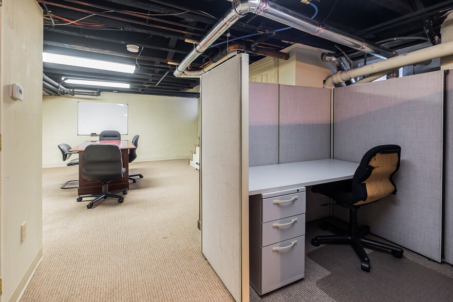 More Photos Of 214 Fayette St, Conshohocken Office Residential For Lease