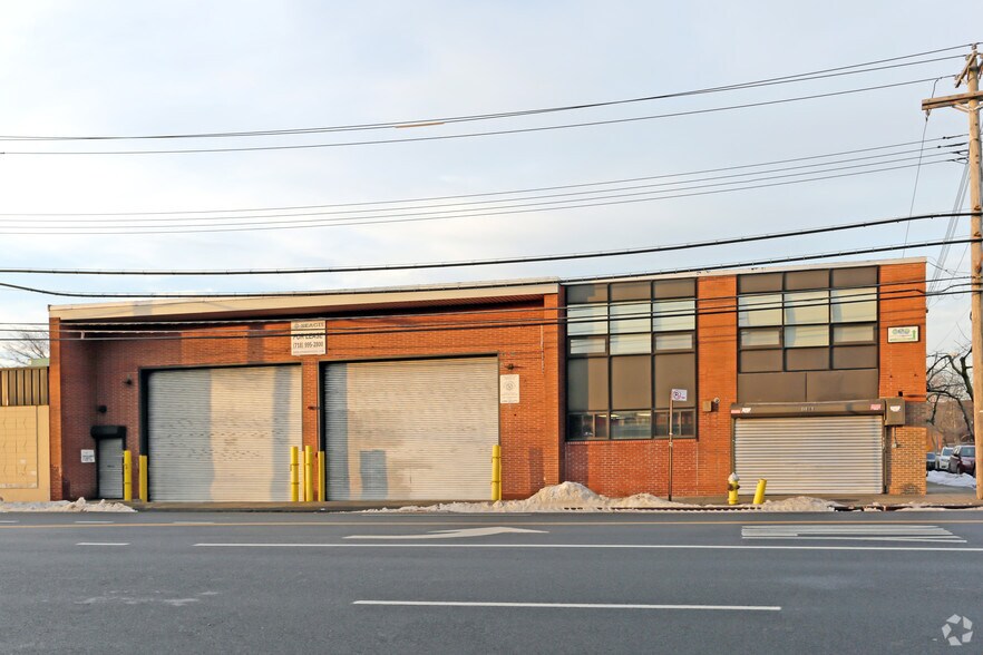 More Photos Of 153-04 Rockaway Blvd, Jamaica Warehouse For Lease