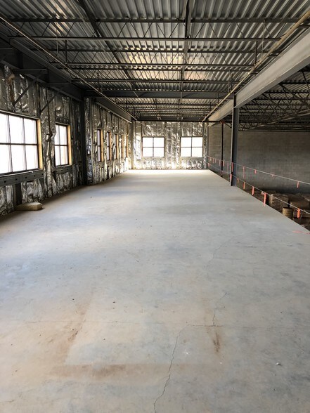 More Photos Of 1384 Buford Business Blvd, Buford Warehouse For Lease
