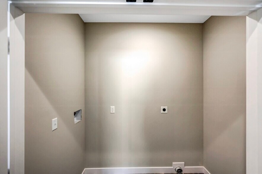 More Photos Of , Scranton Multifamily For Sale