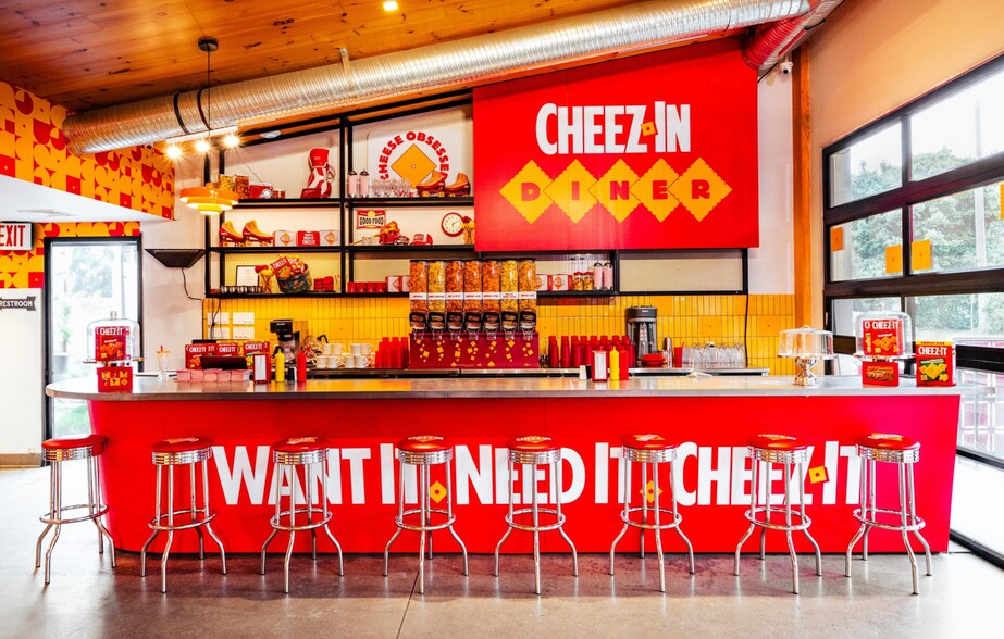 More Photos Of 261 Tinker St, Woodstock Restaurant For Sale