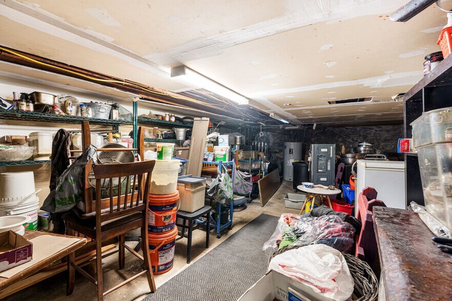 More Photos Of 522 S 5th St, Philadelphia Storefront Retail Residential For Sale