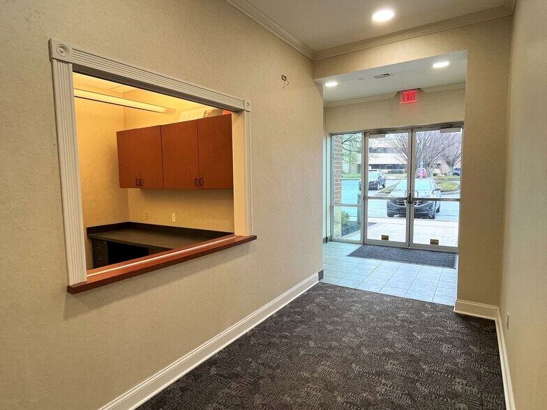 More Photos Of 945 E Park Dr, Harrisburg Medical For Lease