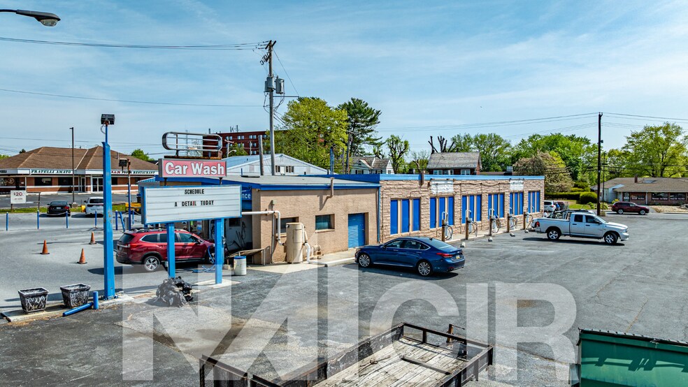More Photos Of 702 Quentin Rd, Lebanon Specialty For Sale