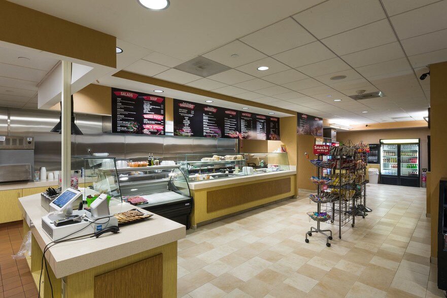 More Photos Of 6330 West Loop S, Bellaire Office For Lease