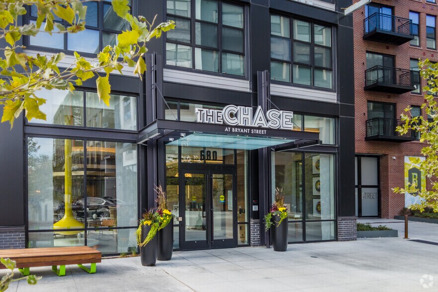 More Photos Of 680 Rhode Island Ave NE, Washington Apartments For Lease