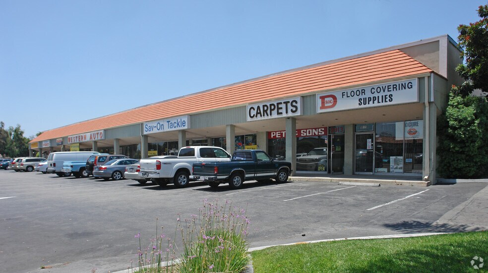 More Photos Of 9911-9931 Orr and Day Rd, Santa Fe Springs Storefront For Lease