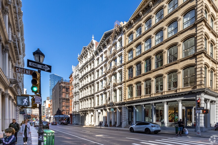 More Photos Of 472-474 Broome St, New York Apartments For Lease