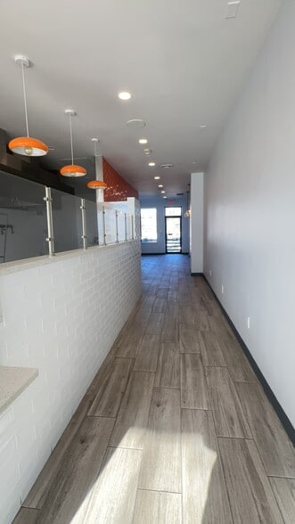 More Photos Of 733 White Plains Rd, Scarsdale Storefront Retail Office For Lease